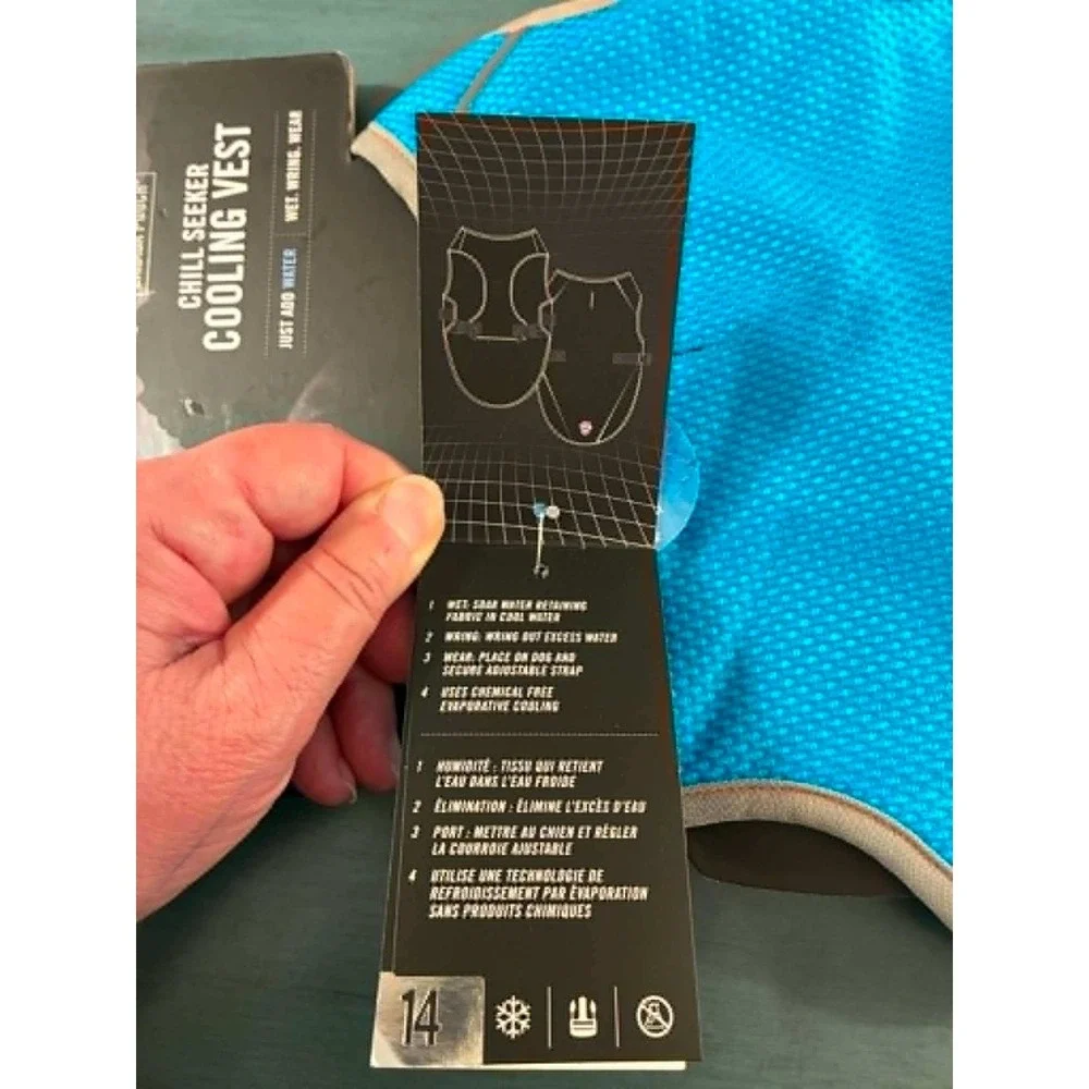 Canada Pooch Chill Seeker Cooling Vest Dog 14 Blue New Evaporative Mesh